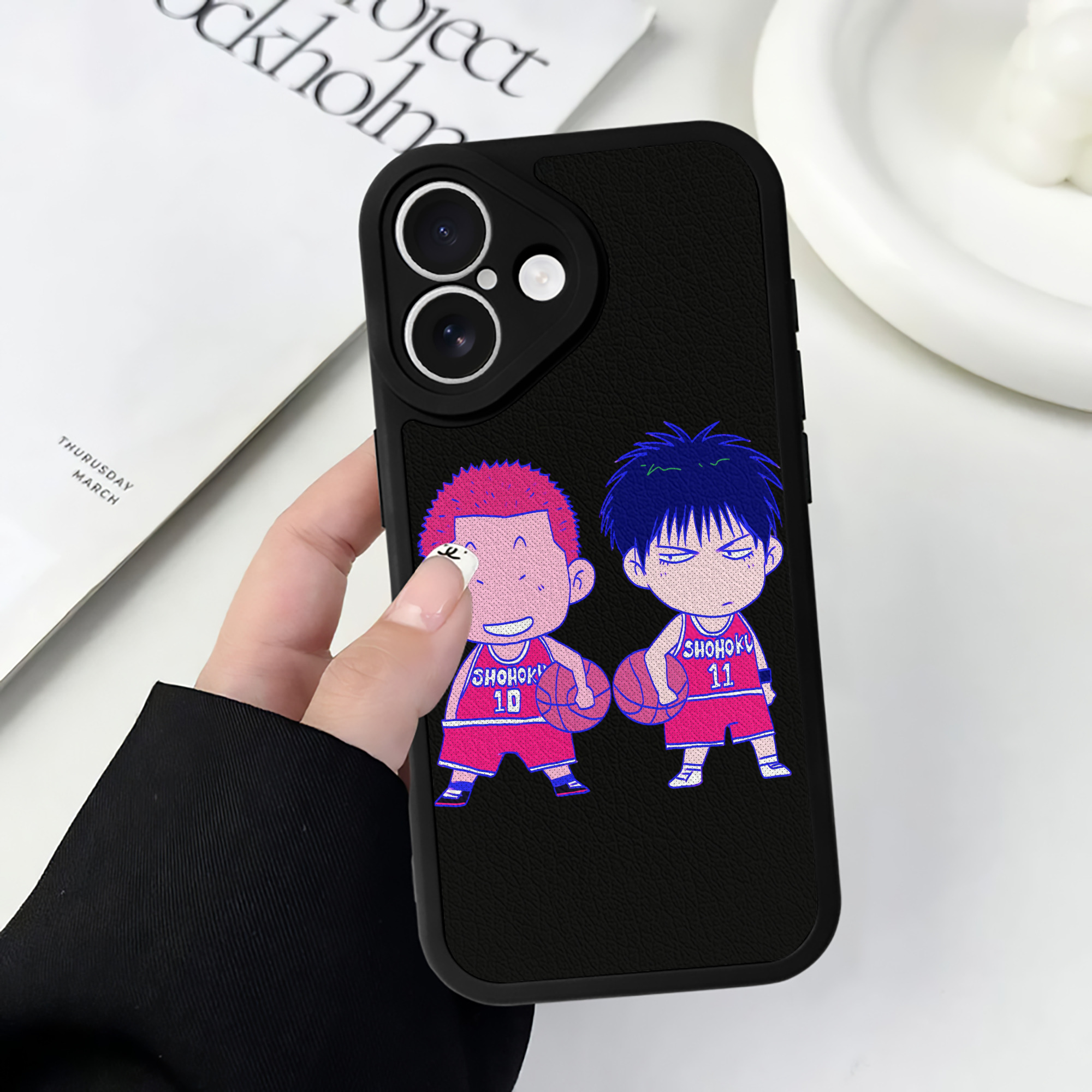 （画像用） SLAM DUNK／スラムダンク 【iPhone 16シリーズ対応】シリコンスマホケース（レザー調） 材質：シリコン
